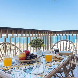At Nautilus Aguadulce Sur , Aguadulce (Almeria) España